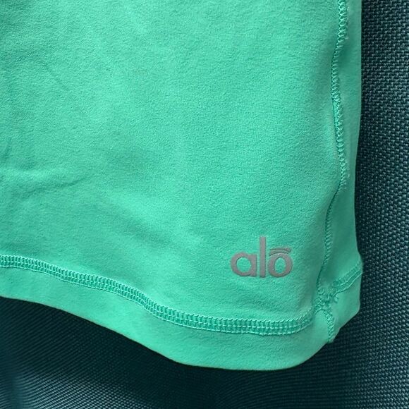 Alo Yoga Racerback Tank Top w/ Built in Bra Light Green (Spearmint) Size Large - Picture 3 of 6